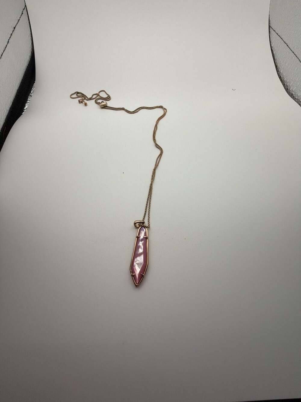 Kendra Scott Rayne Pendant Necklace in Rose Gold with Pink Stone
